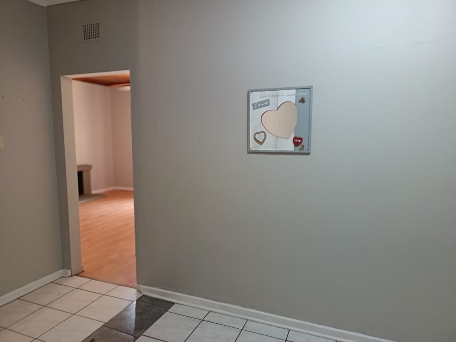 3 Bedroom Property for Sale in Beaconsfield Northern Cape
